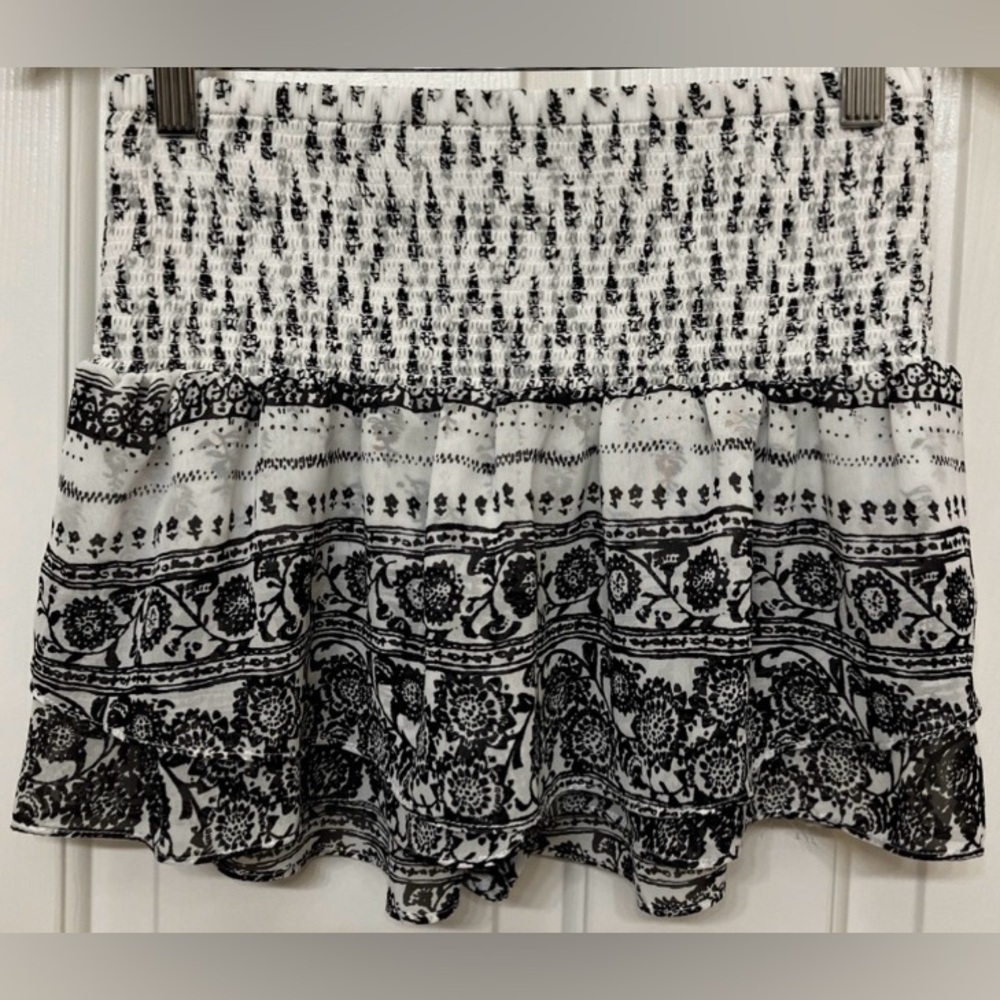 EXPRESS Fit and Flare Ruched Paisley Print Mini Skirt Sz XS